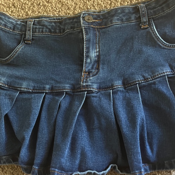 Blue Denim Ruffled Skirt - Picture 3 of 7
